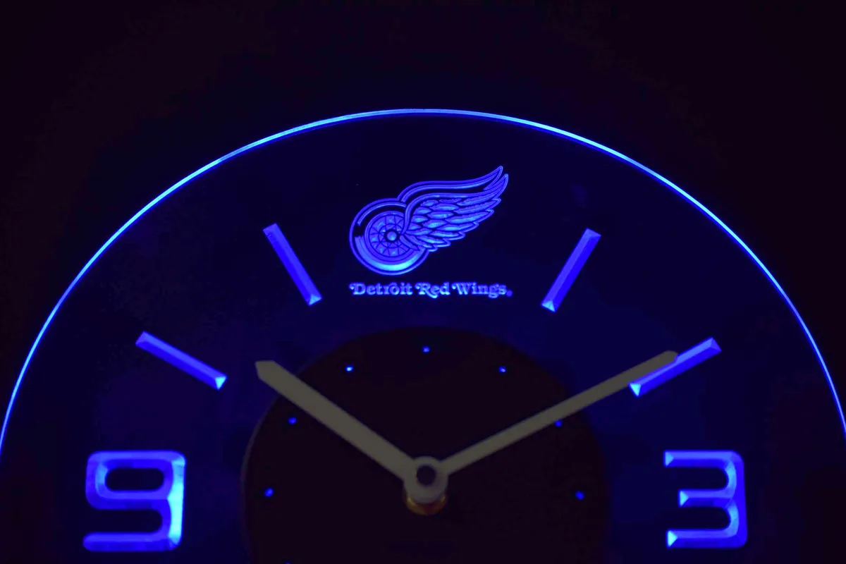Detroit Red Wings Modern LED Neon Wall Clock