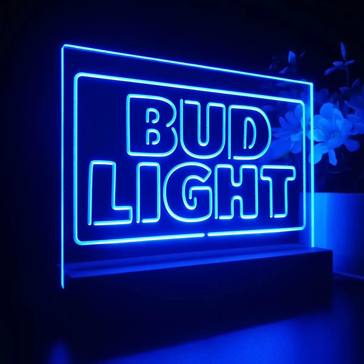 Bud Light Logo 2 LED Desk Light