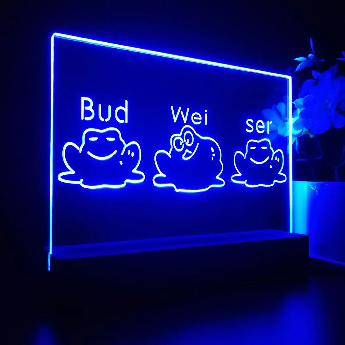 Budweiser Frog 2 LED Desk Light