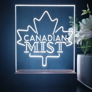 Canadian Mist Maple Leaf LED Desk Light