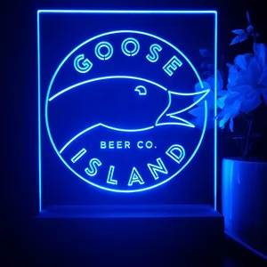 Goose Island Beer Co. Logo LED Desk Light