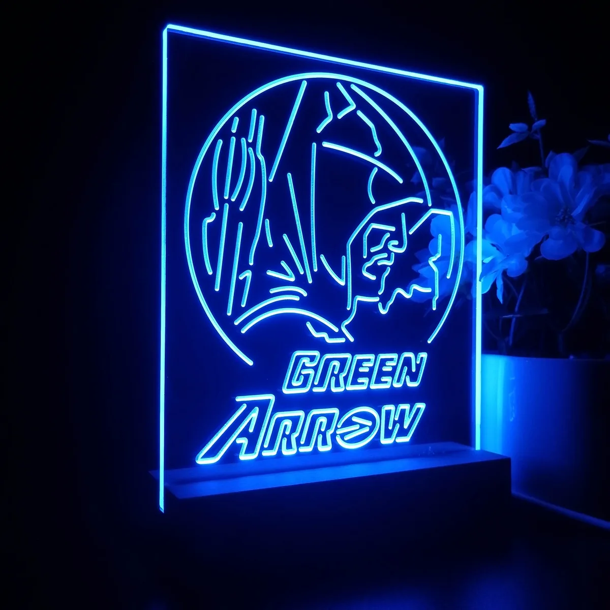 Green Arrow LED Desk Light