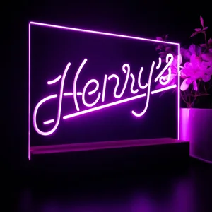 Henry's LED Desk Light