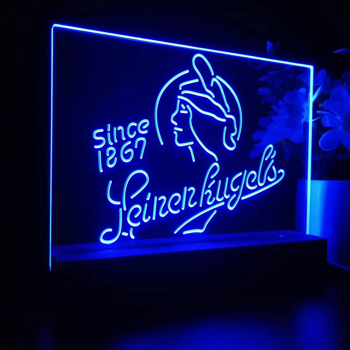 Leinenkugel's Logo 1 LED Desk Light