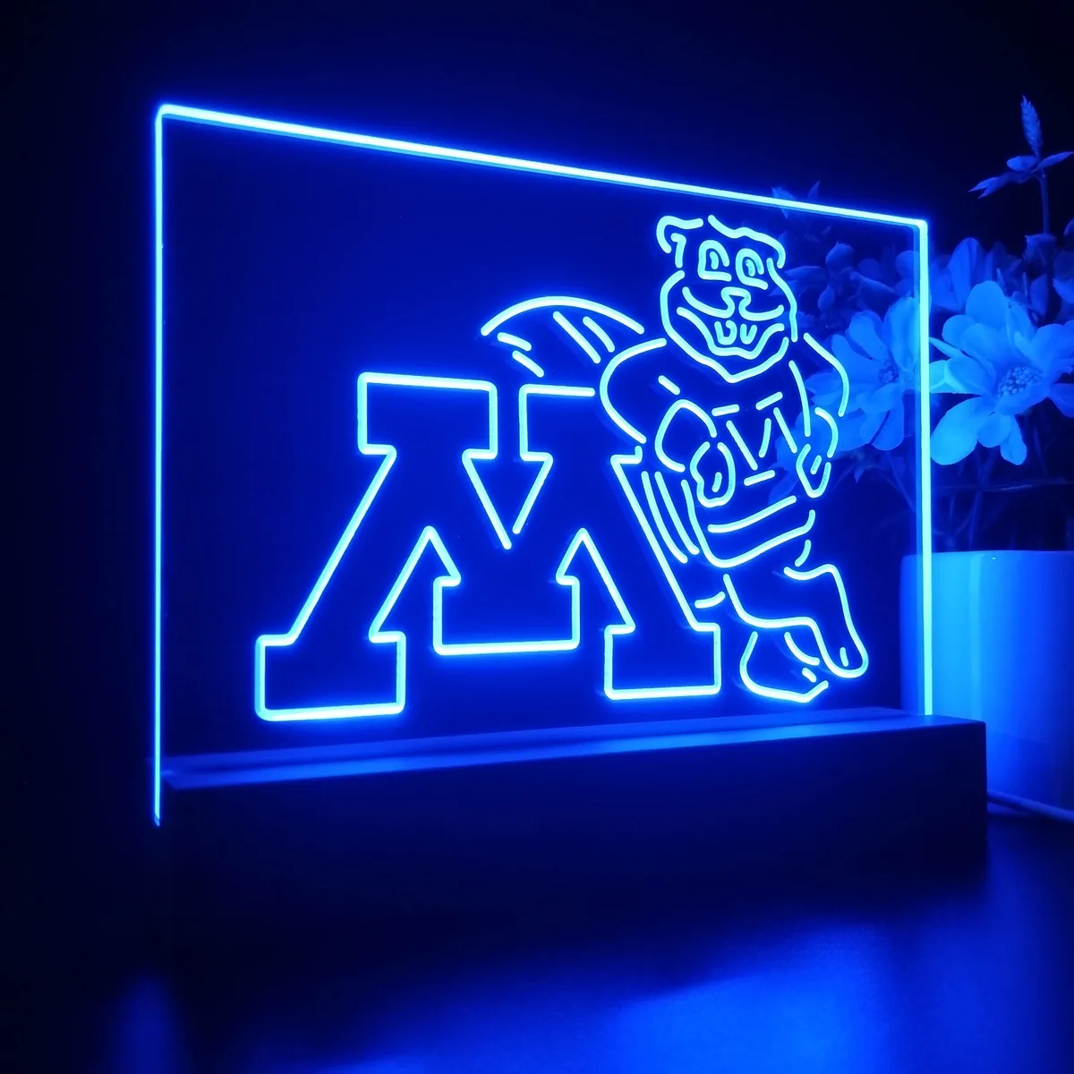 Minnesota Golden Gophers Logo LED Desk Light