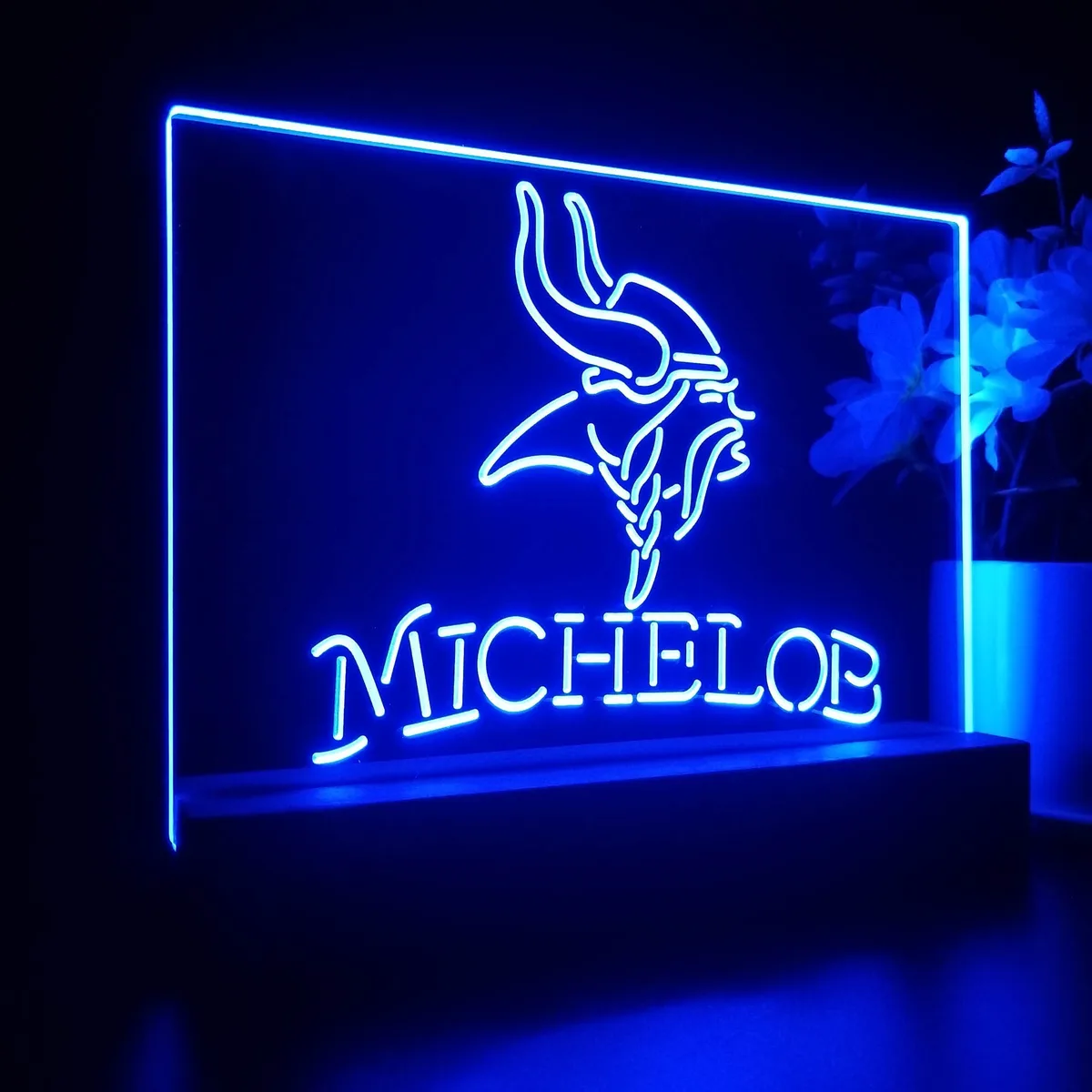 Minnesota Vikings Michelob LED Desk Light