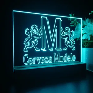 Modelo M Logo LED Desk Light