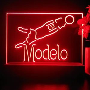 Modelo Soccer Goalie LED Desk Light