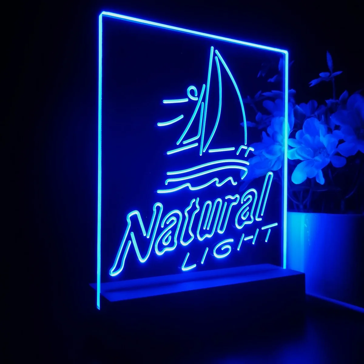 Natural Light Sailboat 2 LED Desk Light
