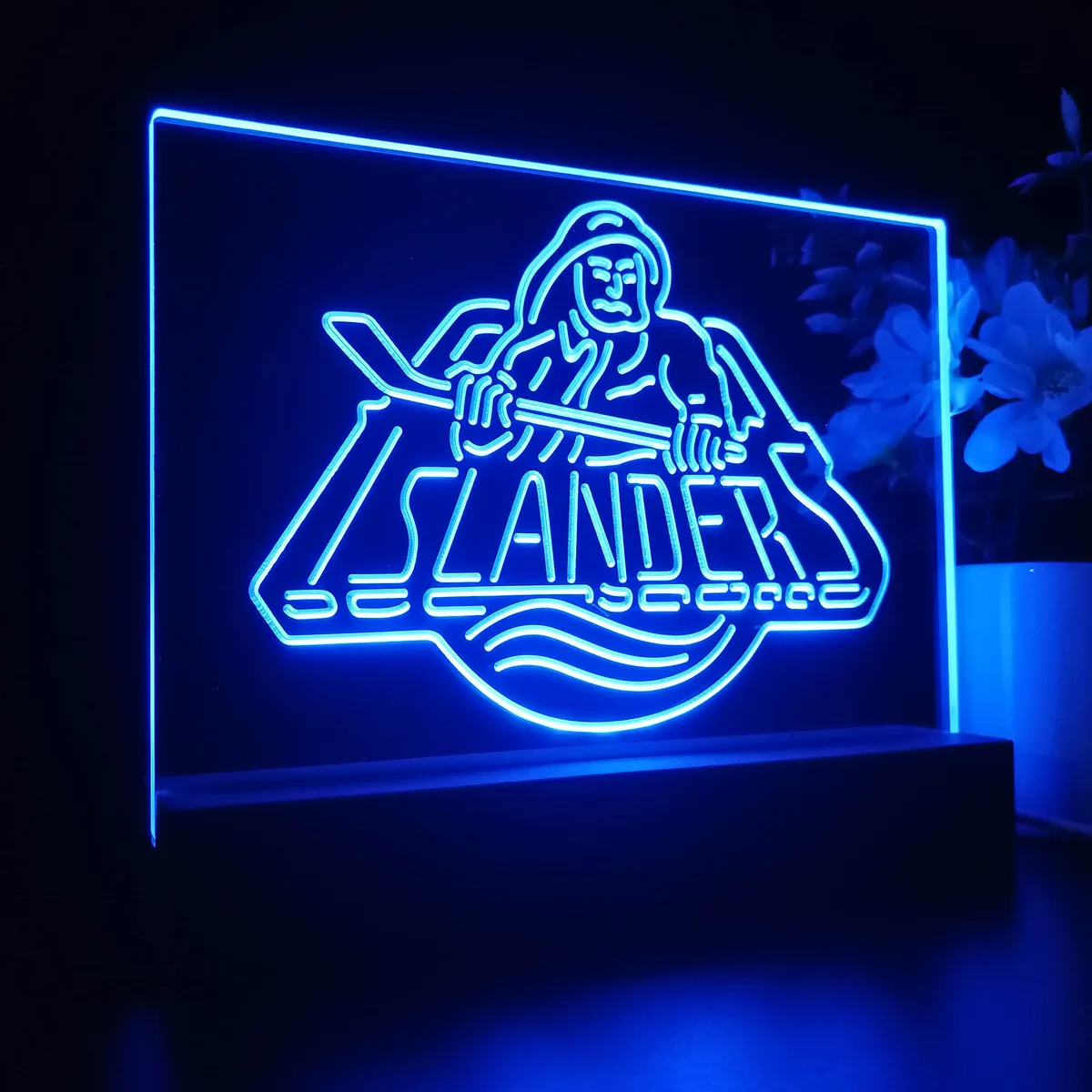 New York Islanders Fisherman Logo LED Desk Light