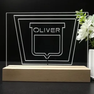 Oliver Old Logo LED Desk Light