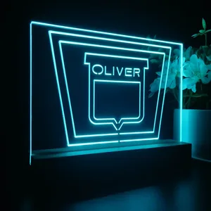 Oliver Old Logo LED Desk Light
