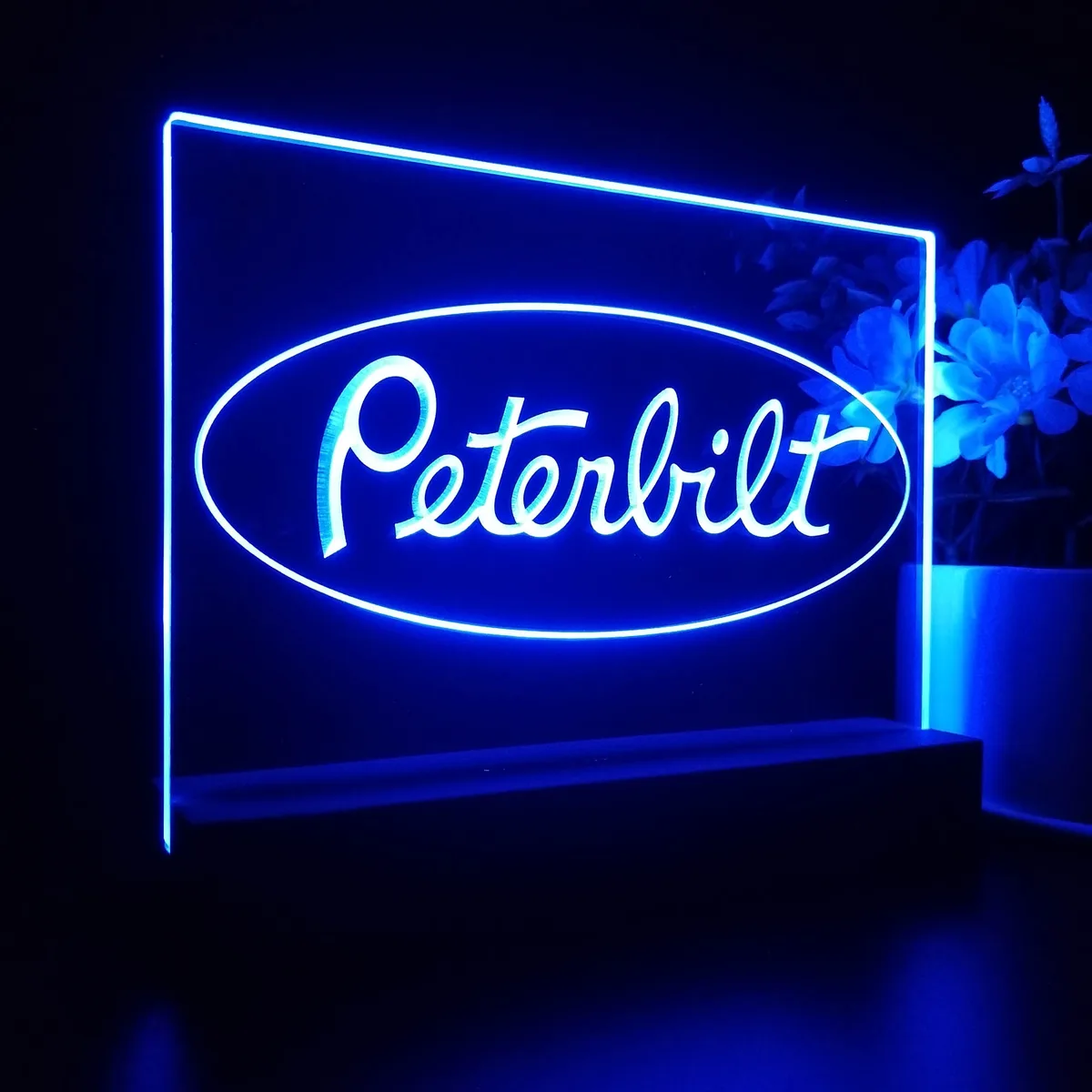 Peterbilt 1 LED Desk Light