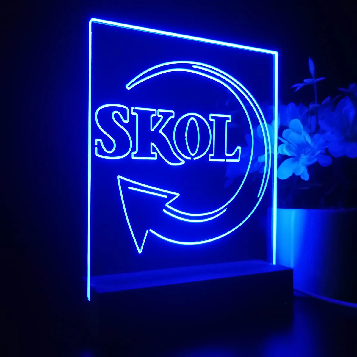 Skol Logo 2 LED Desk Light