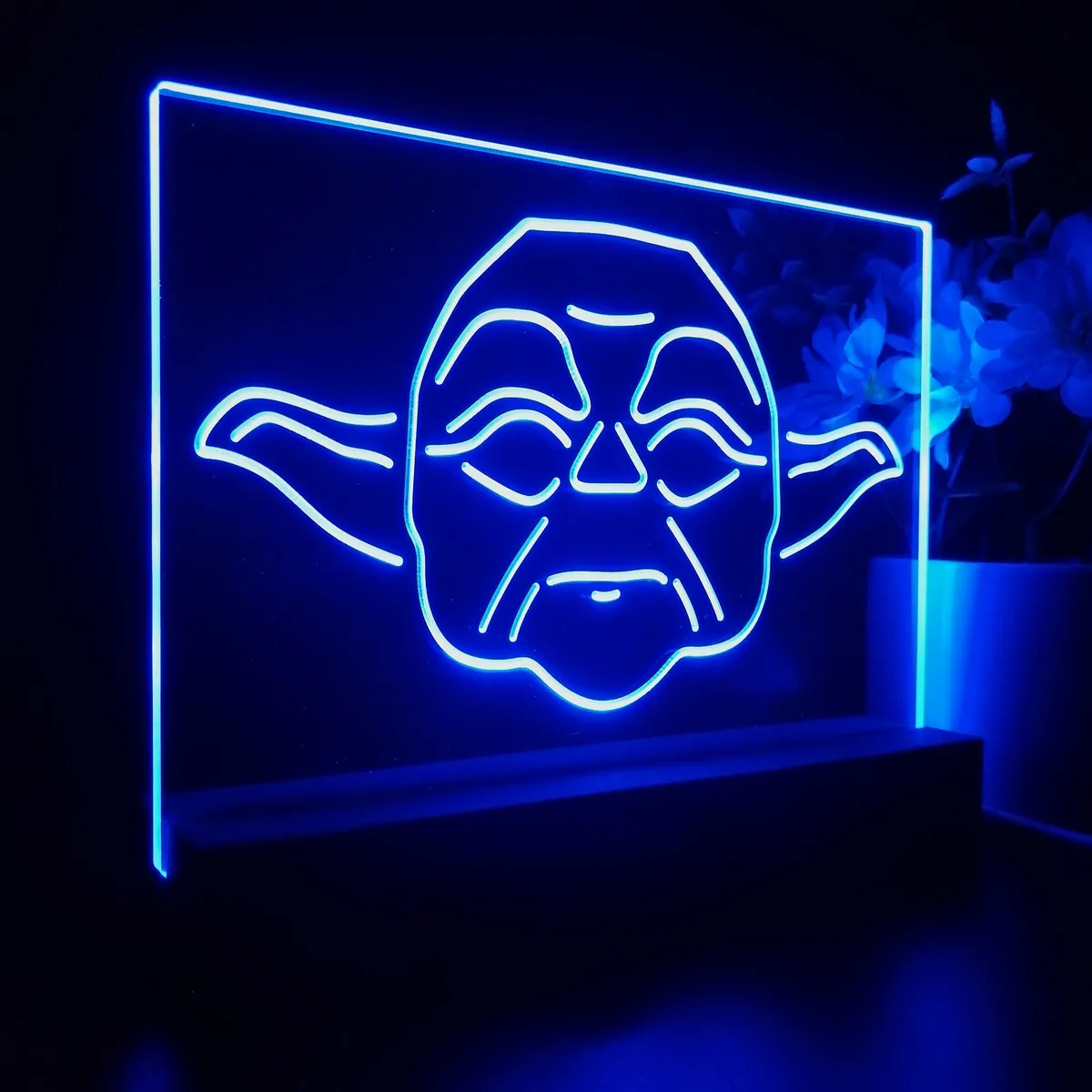 Star Wars Yoda Face LED Desk Light