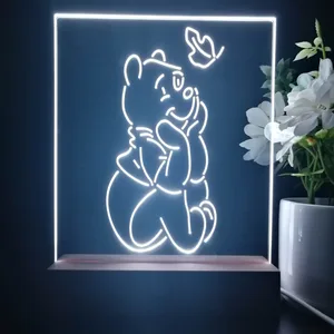 Winnie The Pooh Leaf LED Desk Light