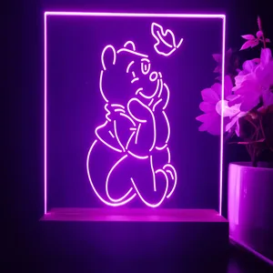 Winnie The Pooh Leaf LED Desk Light