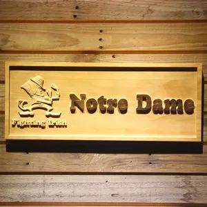 Notre Dame Fighting Irish Helmet Wood Sign